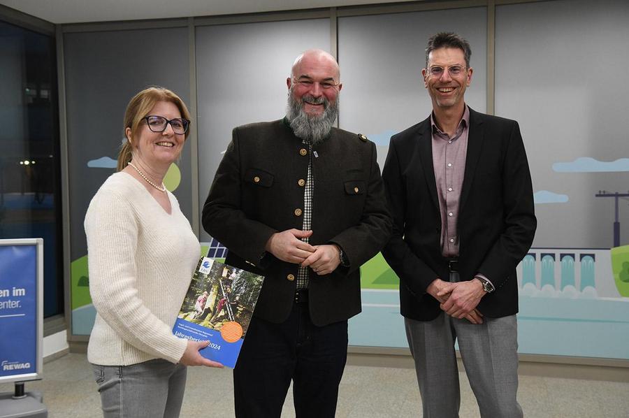 Spendenübergabe an den LBV Regenstauf