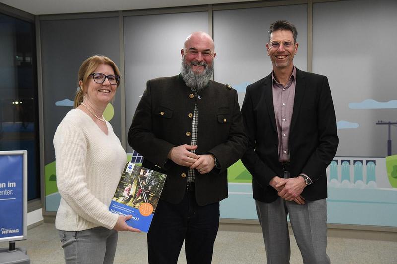 Spendenübergabe an den LBV Regenstauf